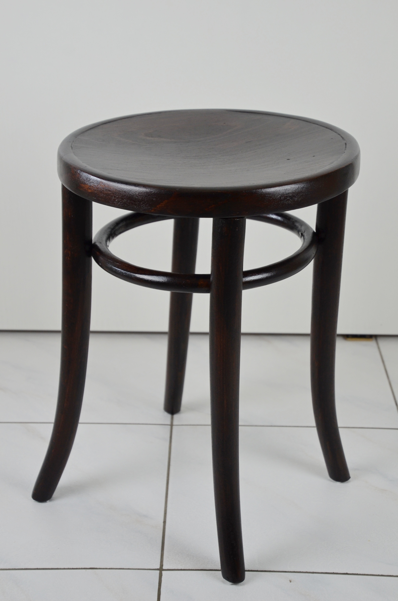 Thonet stolička