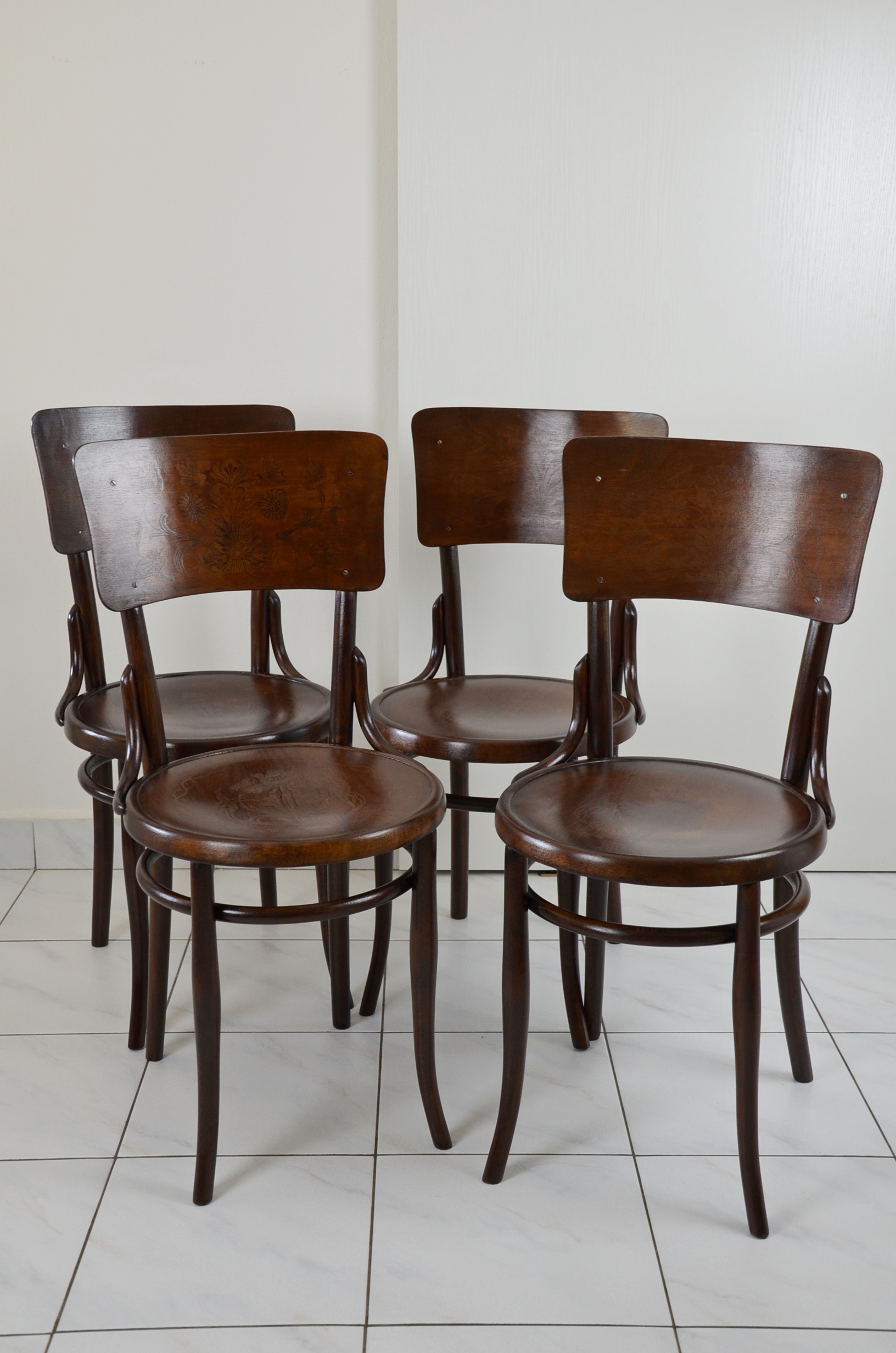 Secesní židle Thonet